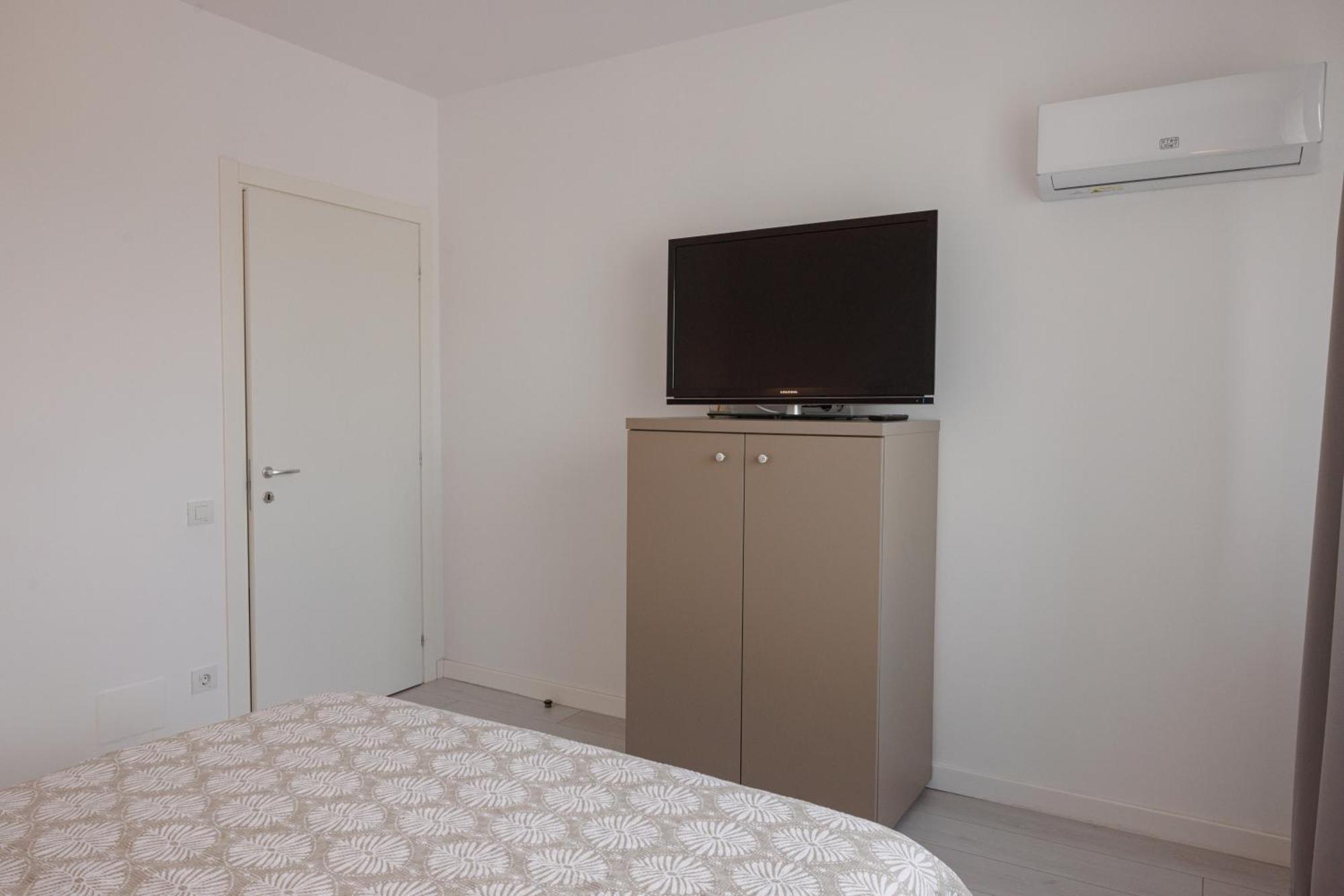 Runcu Apartment Bucharest Luaran gambar